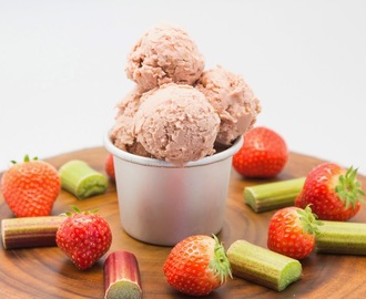 Rhubarb Strawberry Coconut Ice Cream