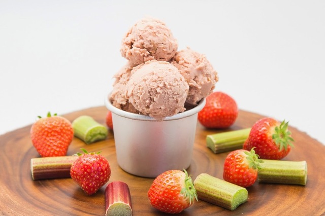 Rhubarb Strawberry Coconut Ice Cream