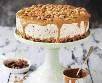 Frozen Cheesecake med choklad och jordnötter