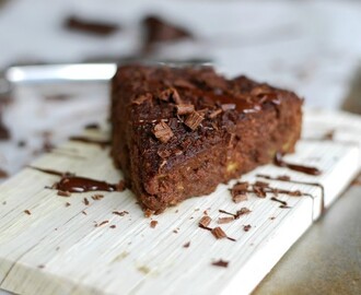 Glutenfri kladdkaka med avokado