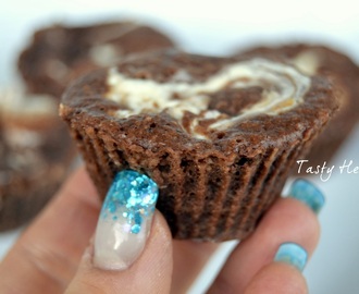 2 minuters choklad cupcakes med apelsin & cream cheese swirl