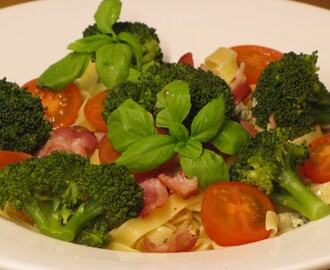 Mat på stugsemestern - snabb, god och lyxig pasta på 5 ingredienser