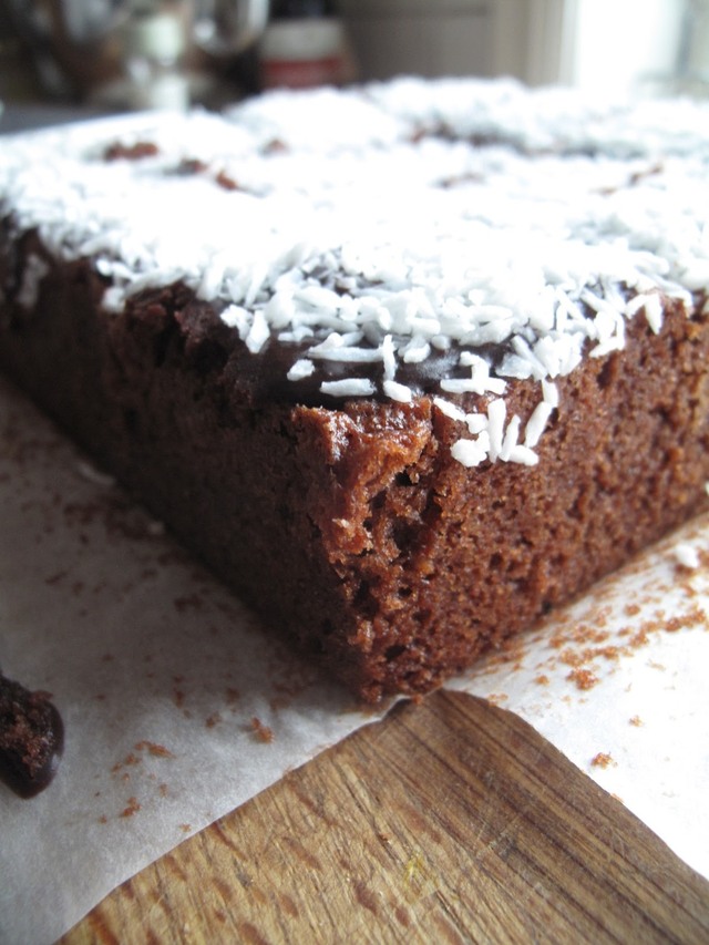 Chokladkaka med chokladkräm och kokos