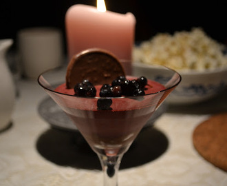 Blåbärspannacotta... Mmmm.....