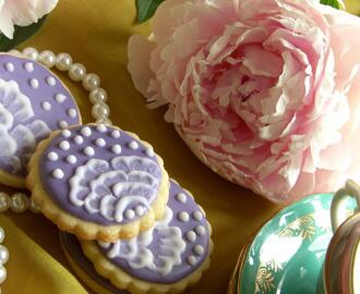 Sugar cookies med Brush embroidery teknik!!