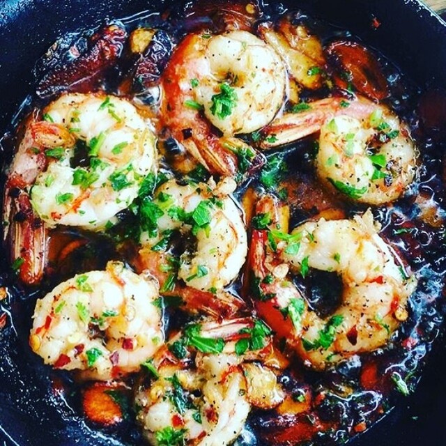 Gambas al Pil Pil - vitlöksfrästa räkor