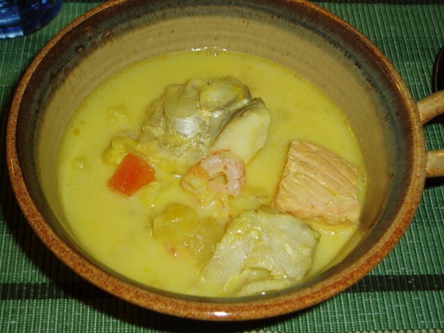 Fisksoppa med curry