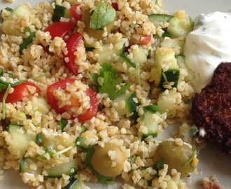 Recept: Libanesiska biffar med tabbouleh