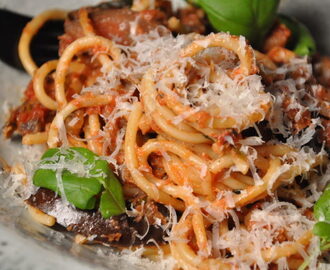 Pasta alla Norma – Italienskt, vegetariskt, läckert
