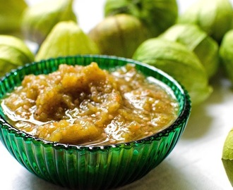 Salsa Verde / Tomatillo