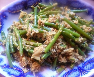 Haricots verts (gröna bönor) med kokos och kryddor – Kothavarangai poriyal