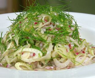 Inlagd makrill med rödlök och fänkål