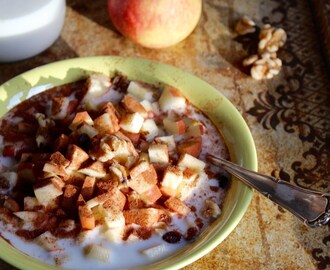 Höstmorgon – glutenfri gröt med äpple och valnötter