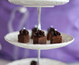 Brownies med Kaffeganache och en twist av salt