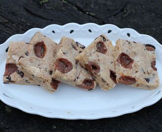 Dumle chocolat-chip-cookie i långpanna