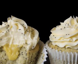 Delicious Lemon Poppy seed cupcake