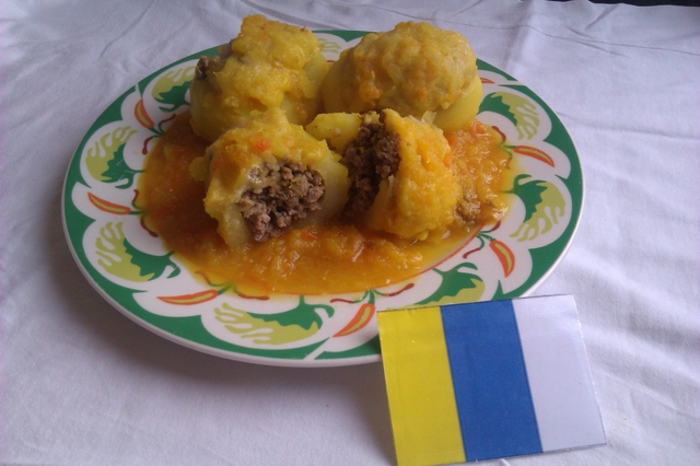 Köttfärsfylld potatis.    Papas Rellena