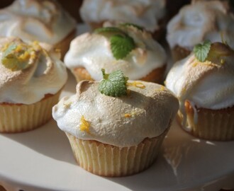 Citronmuffins med maräng och lemon curd!