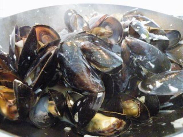 Vinkokta musslor med grädde