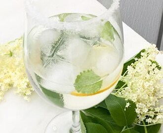 Gindrink med fläder | Foodfolder - Vin, matglädje och inspiration!