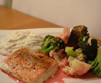 Lax med fetaostyoghurt och gratinerade rödbetor, blomkål och broccoli