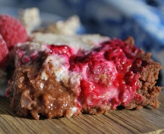 Raspberry chocolate brownie