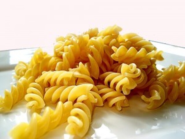 Matvett granskar: Skillnad vanlig pasta och fullkornspasta