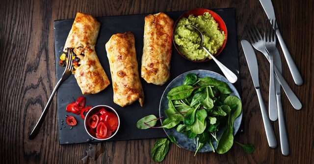 Chimichangas - gratinerade burritos med kycklingröra