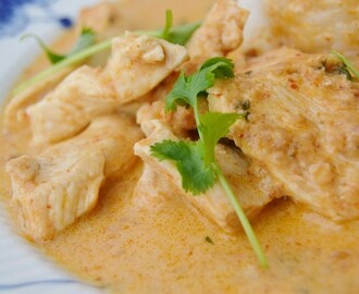 Paneng red curry med kyckling