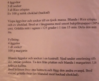 Krispig marängtårta med Rice crispies