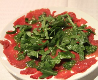 Carpaccio med ramslökspesto