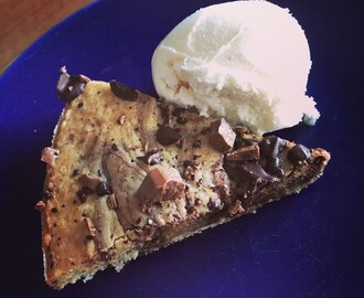 Chocolate Chip Cookie Kladdkaka