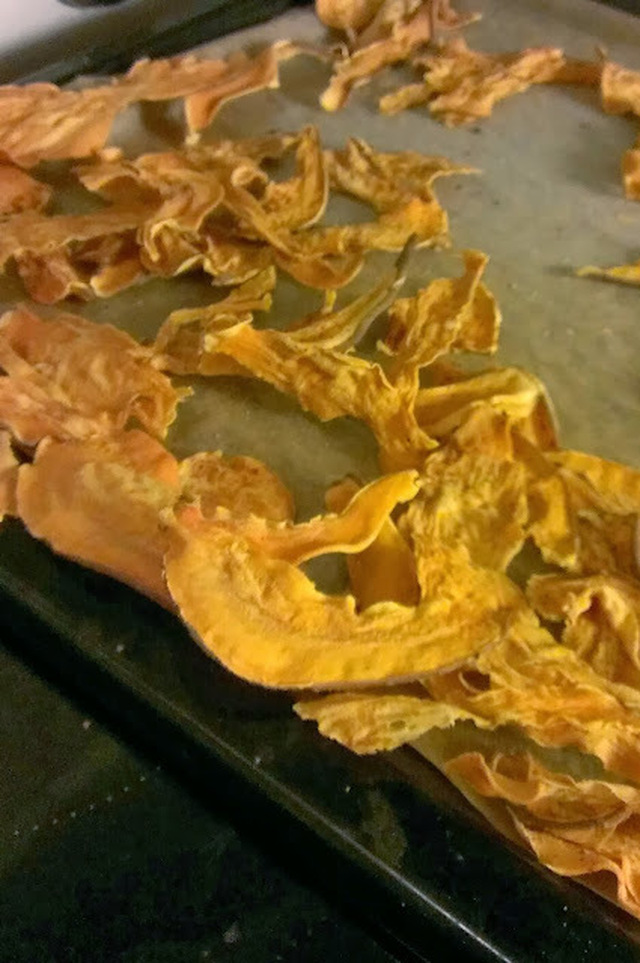 Egna chips av sötpotatis