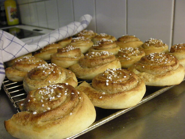 Många kanelbullar