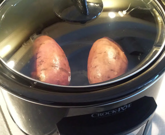 Bakad sötpotatis i Crock-Pot