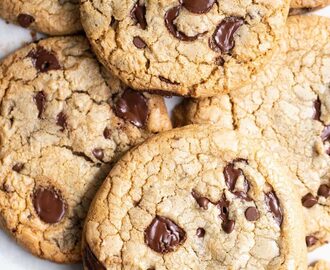 Chocolate chip cookies med brynt smör