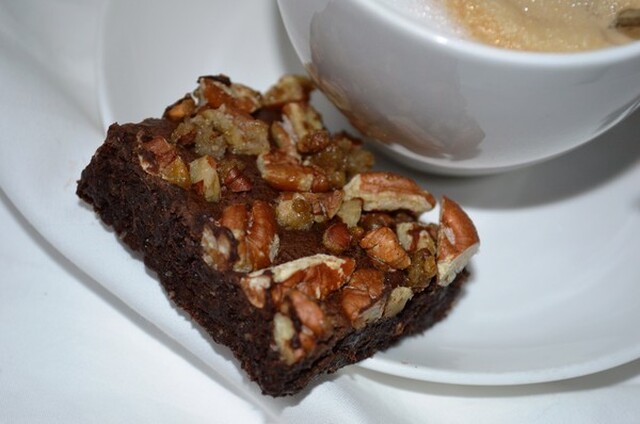 Brownie med pekannötskrisp