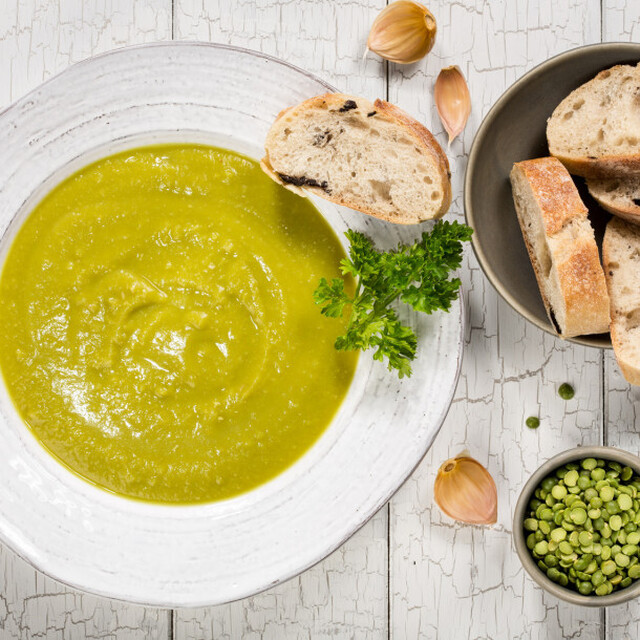 Soupe aux pois cassés aux lardons