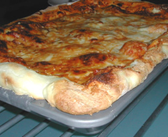 Chicago-style Pan Pizza