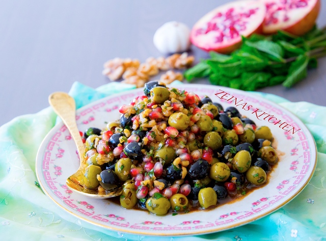 Zeytoon parvardeh- Persisk olivsallad