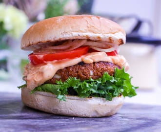 Veganska hamburgare på Formbar Färs med Burgerdudes