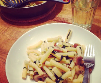 Pasta med spenat och svamp