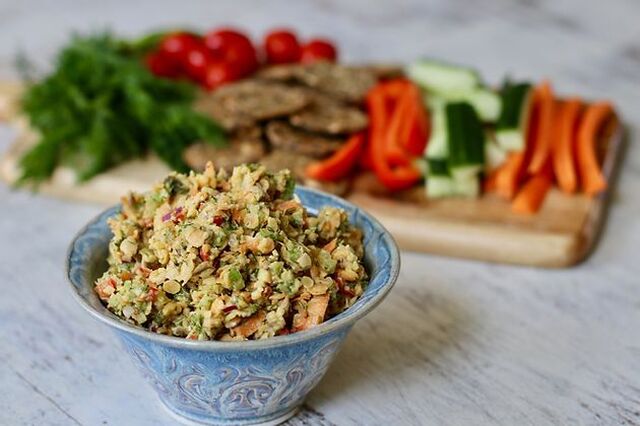 Garden Chickpea Dill Dip