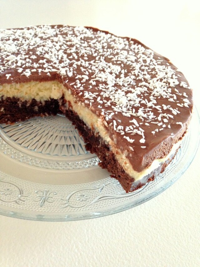 Kokoskladdkaka med chokladganache