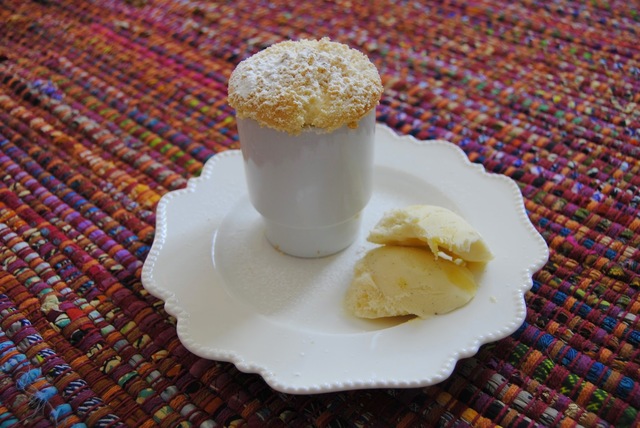 Lemoncurdsufflé med lemoncurdglass