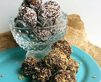 Chokladbollar med brynt smör och krossade jordnötter