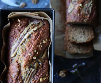 Saftig bananbröd med valnötter