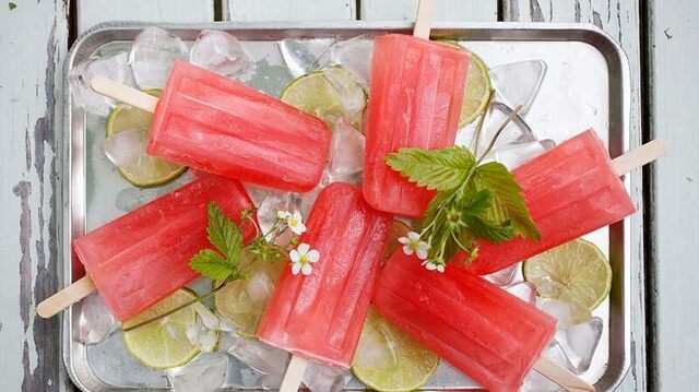 Cocktails på en pinne - servera drinken som isglass