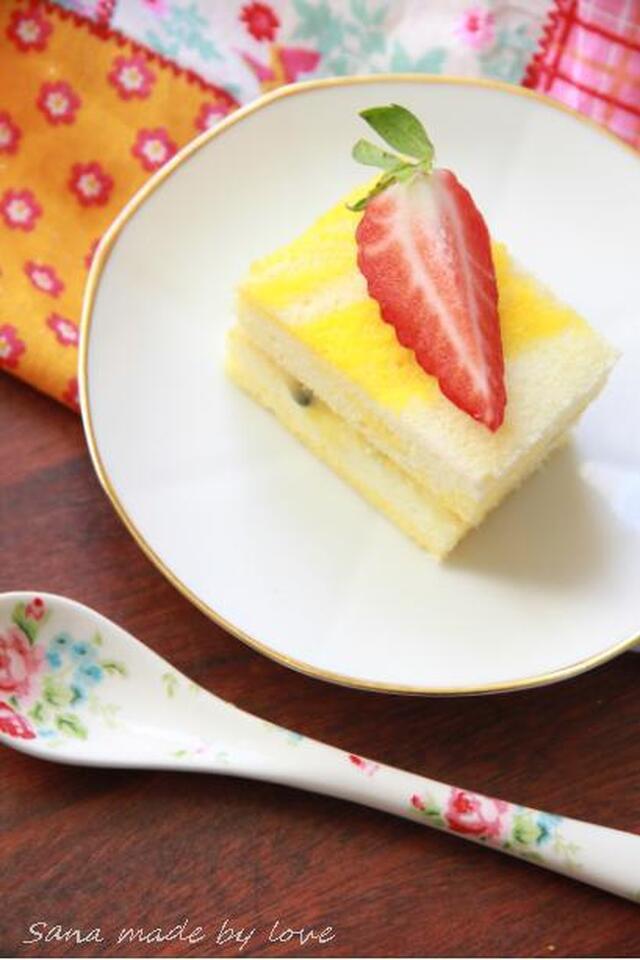 Mini Passionfruit sandwish cake…. Lovely & delicious sweet with exotic fruit.