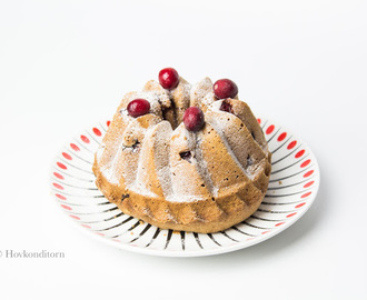 Cranberry Bundt Cake and Happy second Sunday of Advent